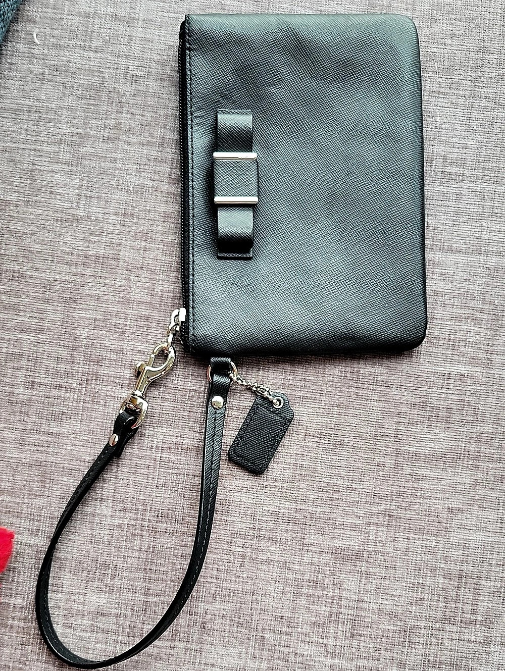 Darcy Bow Saffiano Vegan Leather Small Wristlet Black